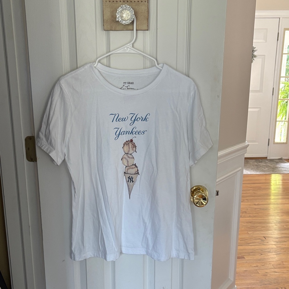 Ny Yankees ice cream baseball shirt